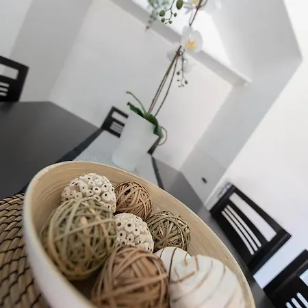 Apartamento Sabinillas, Duplex Con Piscina A 300 Metros De La Playa San Luis de Sabinillas