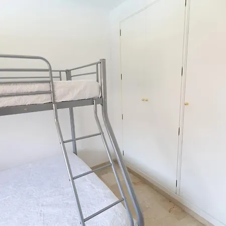 Διαμέρισμα Sabinillas, Duplex Con Piscina A 300 Metros De La Playa San Luis de Sabinillas