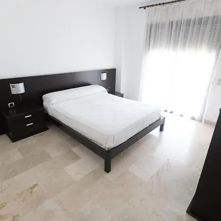Sabinillas, Duplex Con Piscina A 300 Metros De La Playa *