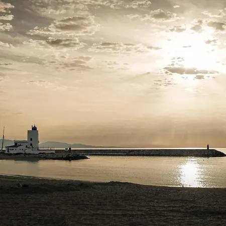 Sabinillas, Duplex Con Piscina A 300 Metros De La Playa Lejlighed